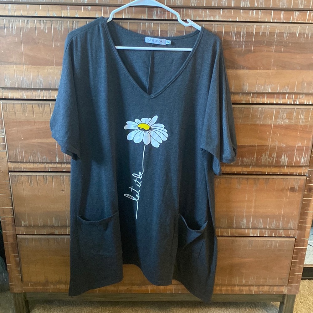 Gray top with positive